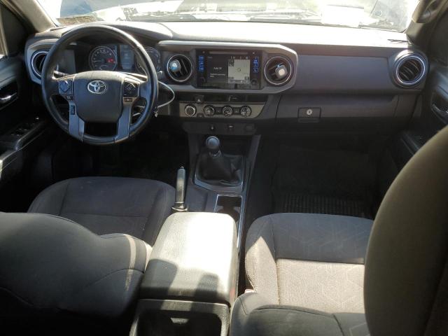 5TFCZ5AN0HX067369 - 2017 TOYOTA TACOMA DOUBLE CAB 灰色 照片 8