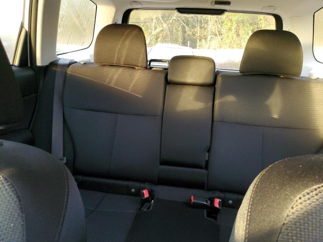 JF2SHCBC6BH761308 - 2011 SUBARU FORESTER 2.5X Blanc photo 10