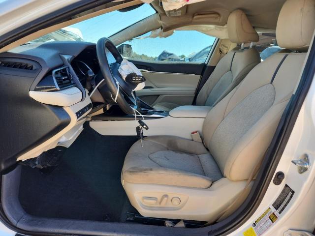 4T1C11AK4MU556774 - 2021 TOYOTA CAMRY LE WHITE photo 7