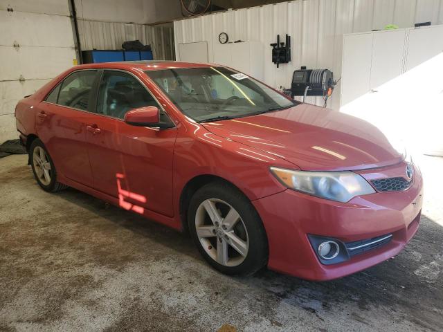 4T1BF1FKXDU649174 - 2013 TOYOTA CAMRY L RED photo 4