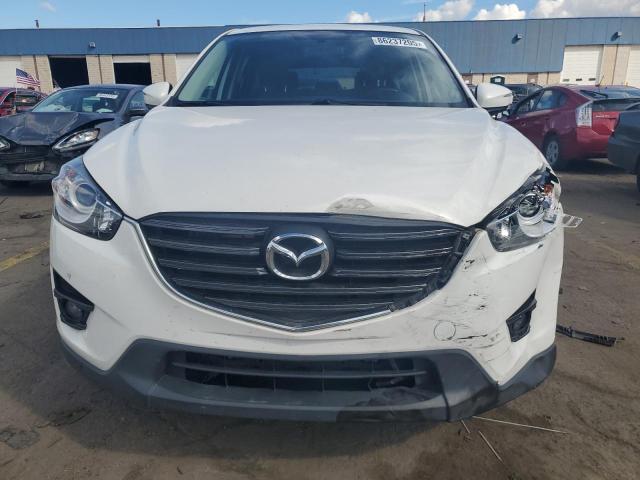 JM3KE4CY8G0920897 - 2016 MAZDA CX-5 TOURING WHITE photo 5