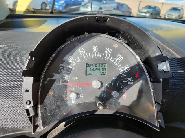 3VWCD31C74M417210 - 2004 VOLKSWAGEN NEW BEETLE GLS YELLOW photo 9