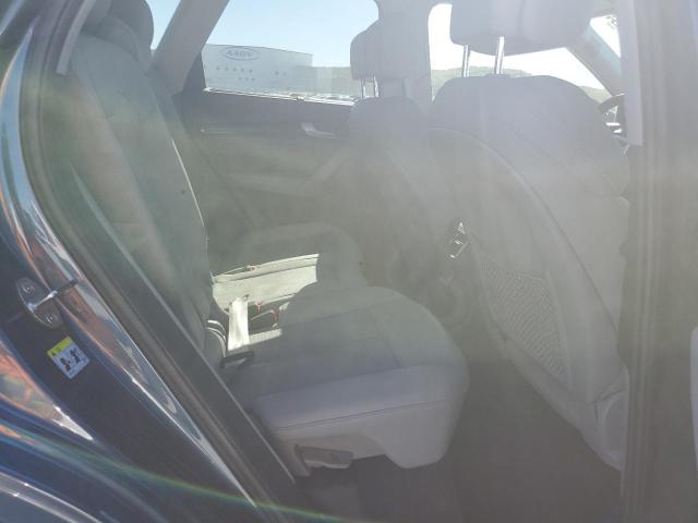 WA1CNAFY1J2144027 - 2018 AUDI Q5 PRESTIGE BLUE photo 11