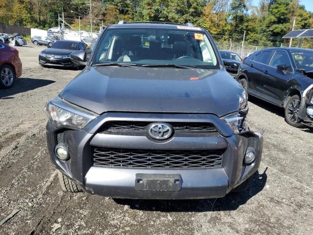 JTEBU5JR2G5383018 - 2016 TOYOTA 4RUNNER SR5/SR5 PREMIUM ნაცრისფერი ფოტო 5