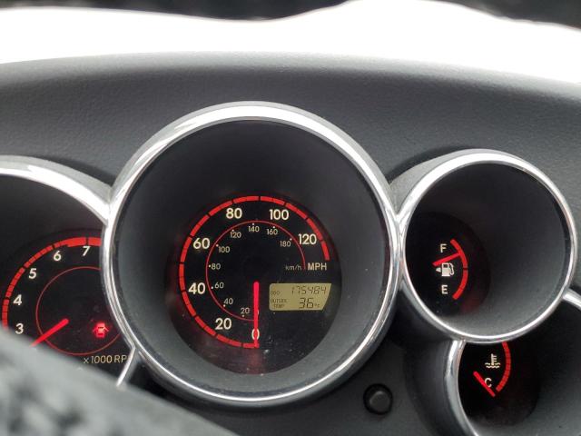 2T1KR32E74C226704 - 2004 TOYOTA COROLLA MA XR GRAY photo 9