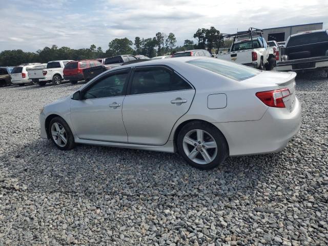 4T1BF1FK0CU058754 - 2012 TOYOTA CAMRY BASE ვერცხლისფერი ფოტო 2
