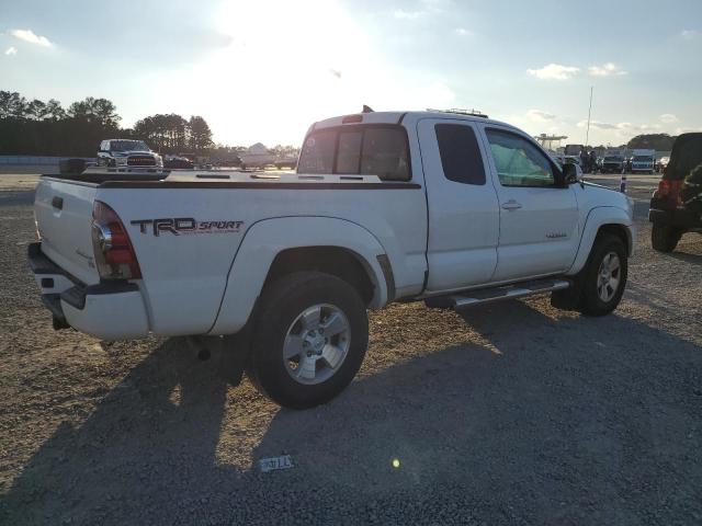 5TFTU4GN6FX080477 - 2015 TOYOTA TACOMA PRERUNNER ACCESS CAB WHITE photo 3