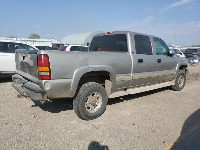 1GCHC23U52F108599 - 2002 CHEVROLET SILVERADO C2500 HEAVY DUTY TAN photo 3