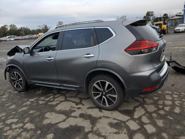 JN8AT2MVXJW328400 - 2018 NISSAN ROGUE S GRAY photo 2