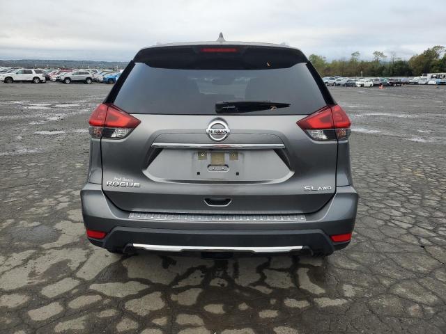 JN8AT2MVXJW328400 - 2018 NISSAN ROGUE S GRAY photo 6