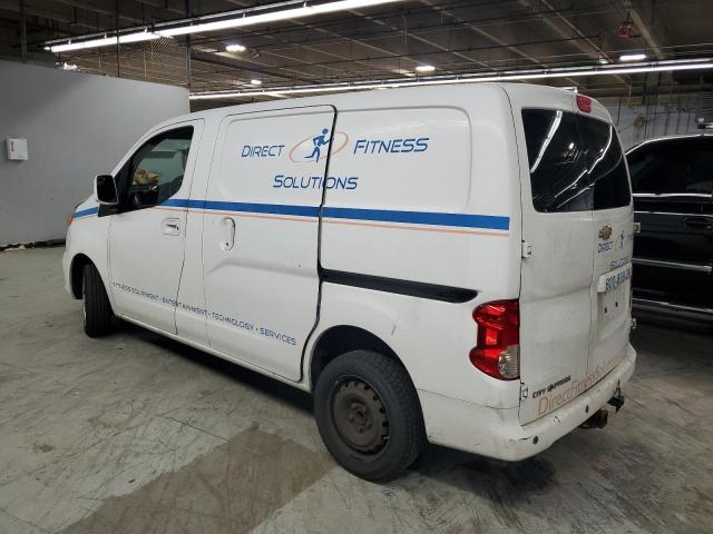 3N63M0YN6FK693639 - 2015 CHEVROLET CITY EXPRESS LS WHITE photo 2