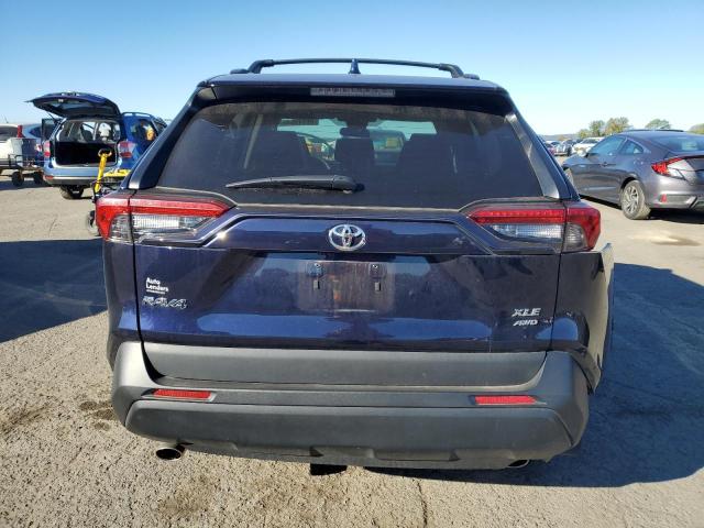 2T3P1RFV6MW238505 - 2021 TOYOTA RAV4 XLE BLUE photo 6