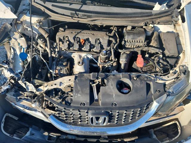 19XFB2F7XFE092528 - 2015 HONDA CIVIC SE WHITE photo 11