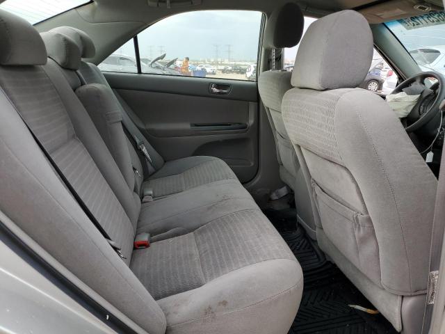 4T1BE32K05U070426 - 2005 TOYOTA CAMRY LE SILVER photo 10
