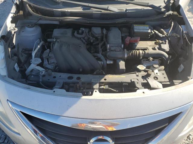 3N1CN7AP6JK414335 - 2018 NISSAN VERSA S SILVER photo 11