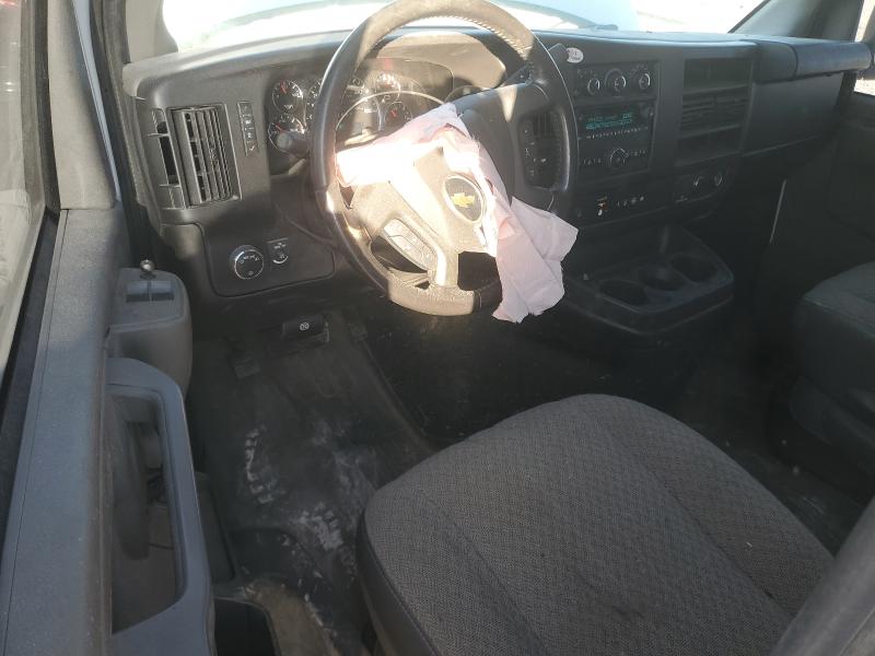 1GCWGAF72N1237980 - 2022 CHEVROLET EXPRESS WHITE photo 8