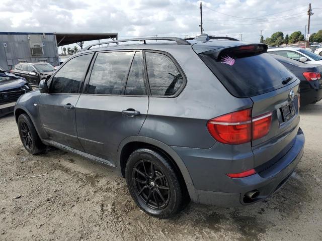 5UXZV4C59D0B21835 - 2013 BMW X5 XDRIVE35I GRAY photo 2