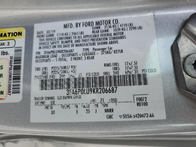 3FA6P0LU9KR206687 - 2019 FORD FUSION SE Silber Foto 12