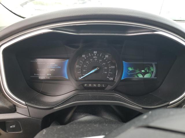 3FA6P0LU9KR206687 - 2019 FORD FUSION SE Silber Foto 9