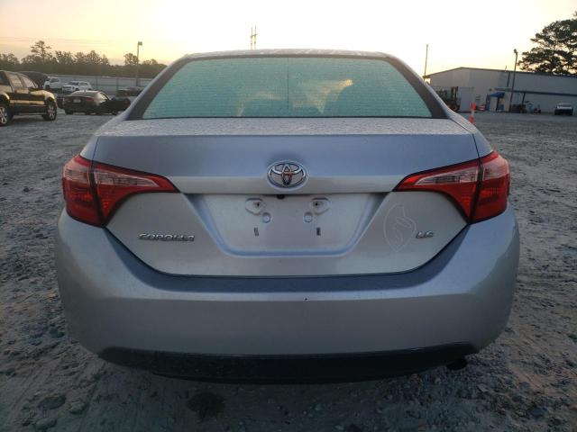 5YFBURHE9KP937990 - 2019 TOYOTA COROLLA L 银色 照片 8