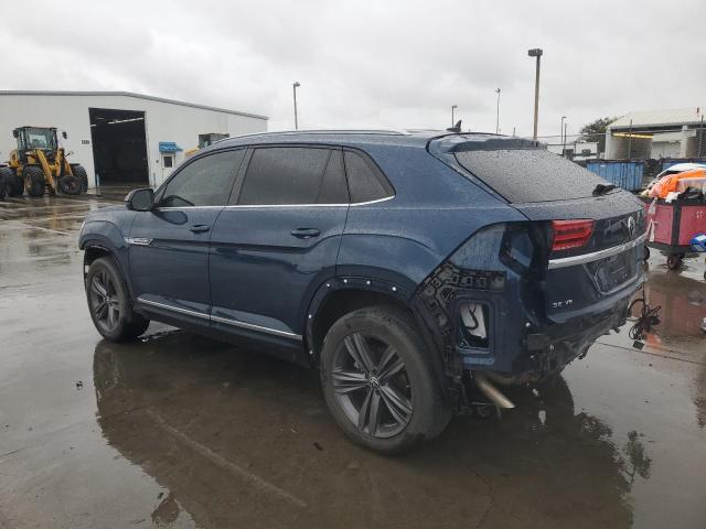 1V2NE2CA0MC223374 - 2021 VOLKSWAGEN ATLAS CROS SE Bleu photo 2