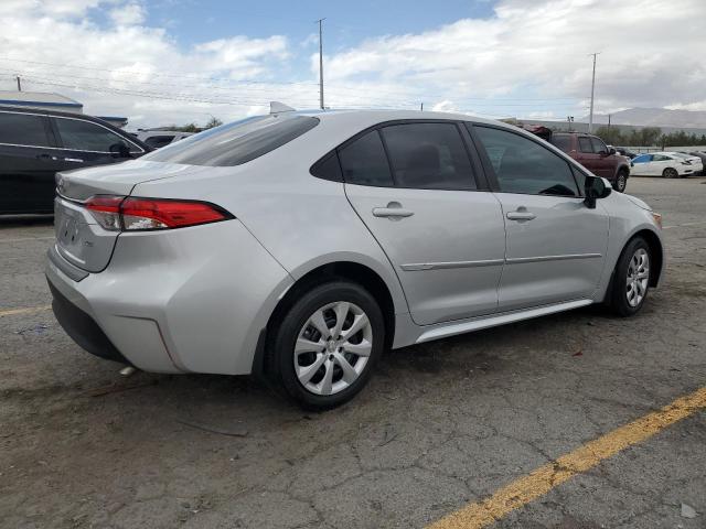 5YFB4MDE6RP133293 - 2024 TOYOTA COROLLA LE SILVER photo 3