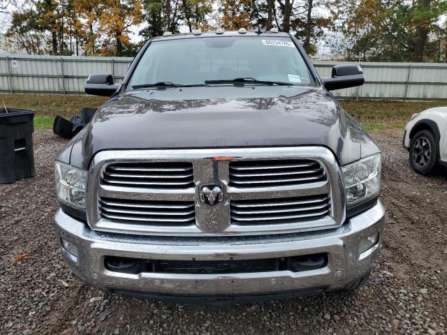 3C6UR5DL9HG555181 - 2017 RAM 2500 SLT Gris foto 5