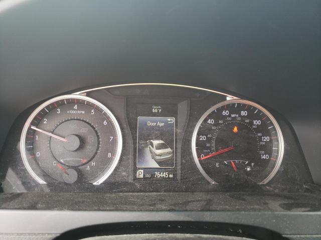 4T1BF1FK2HU787135 - 2017 TOYOTA CAMRY LE WHITE photo 9