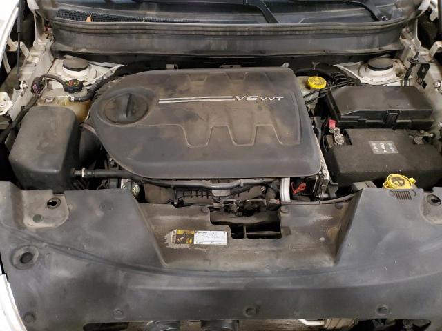 1C4PJMBS9FW778868 - 2015 JEEP CHEROKEE TRAILHAWK WHITE photo 12