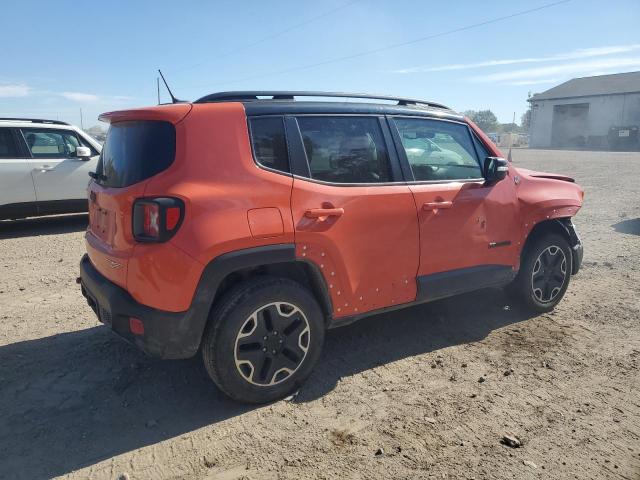 ZACCJBCTXGPD35170 - 2016 JEEP RENEGADE TRAILHAWK ORANGE photo 3