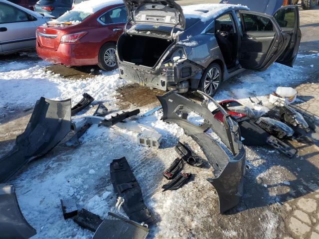 JHMFC1F74JX001106 - 2018 HONDA CIVIC EXL GRAY photo 12