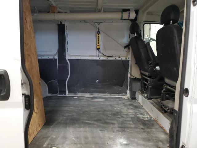 3C6TRVAG7JE103864 - 2018 RAM PROMASTER 1500 STANDARD Белый фото 11