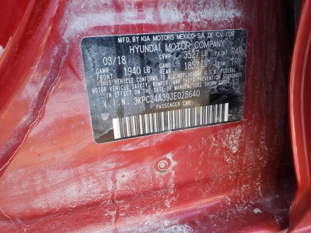 3KPC24A39JE028640 - 2018 HYUNDAI ACCENT SE Kırmızı fotoğraf 12