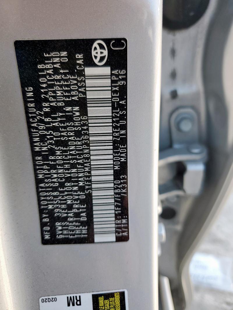 5YFEPMAE8NP363436 - 2022 TOYOTA COROLLA LE 银色 照片 13