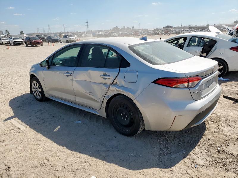 5YFEPMAE8NP363436 - 2022 TOYOTA COROLLA LE 银色 照片 2
