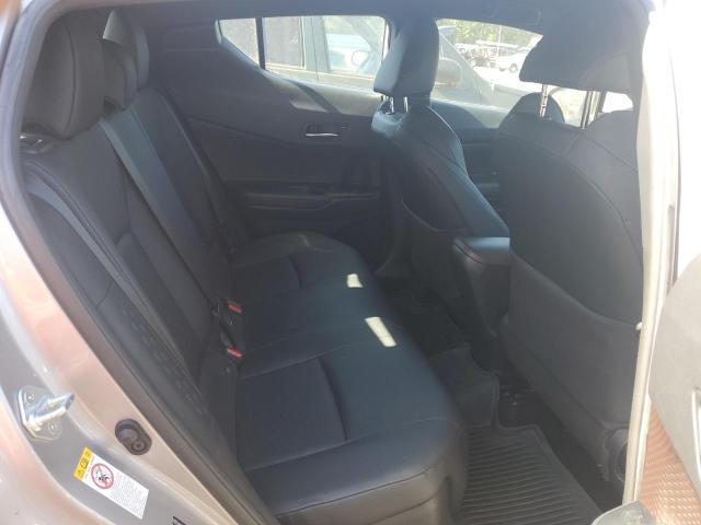 NMTKHMBX5KR101519 - 2019 TOYOTA C-HR XLE 银色 照片 11