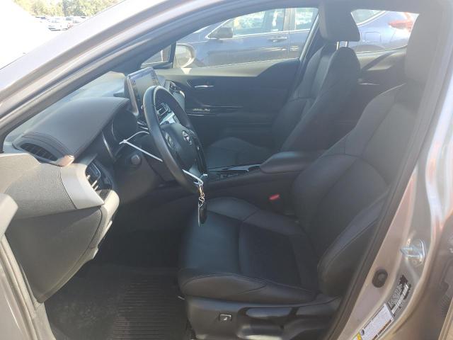 NMTKHMBX5KR101519 - 2019 TOYOTA C-HR XLE 银色 照片 7