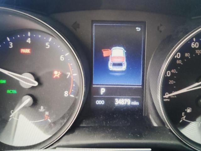 NMTKHMBX5KR101519 - 2019 TOYOTA C-HR XLE 银色 照片 9