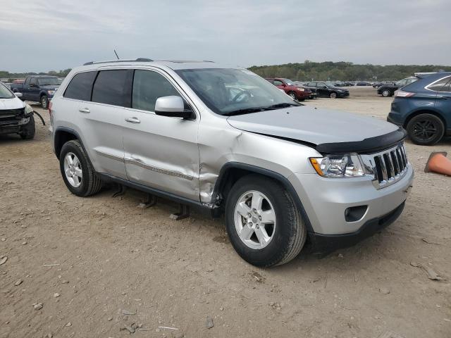 1J4RR4GG4BC641199 - 2011 JEEP GRAND CHEROKEE LAREDO Silber Foto 4