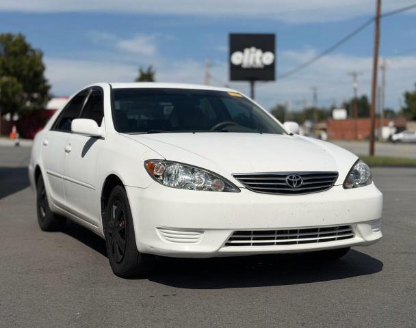 2005 TOYOTA CAMRY LE, 