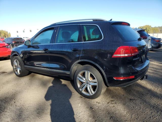 WVGEF9BP5ED014720 - 2014 VOLKSWAGEN TOUAREG V6 BLACK photo 2