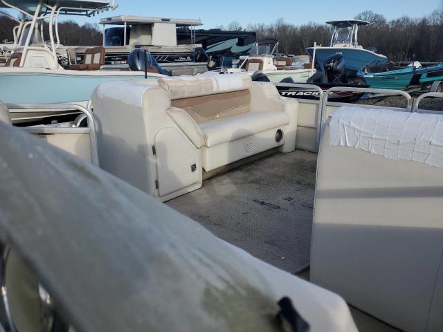 GDY2522WJ405 - 2005 GODF PONTOON BEIGE photo 5