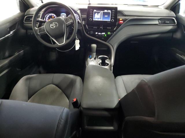 4T1C11AKXNU666942 - 2022 TOYOTA CAMRY LE SILVER photo 8