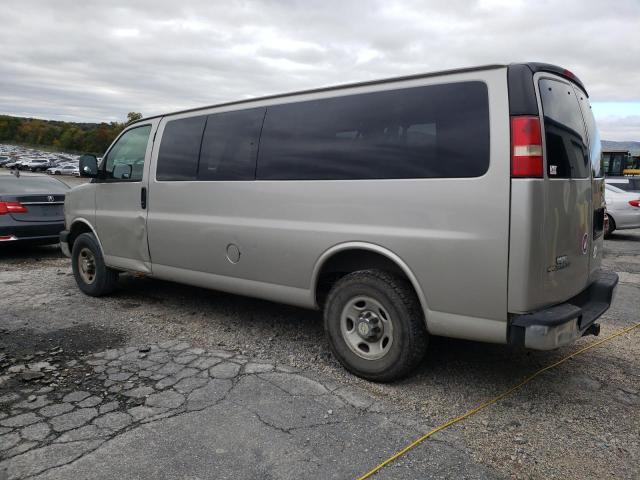 1GAHG39U571249655 - 2007 CHEVROLET EXPRESS G3 银色 照片 2