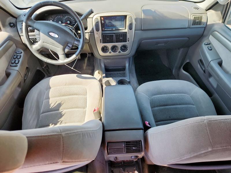 1FMZU63K44UB33639 - 2004 FORD EXPLORER XLT BLACK photo 8