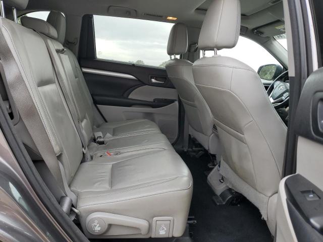 5TDKKRFH5GS149693 - 2016 TOYOTA HIGHLANDER XLE GRAY photo 10
