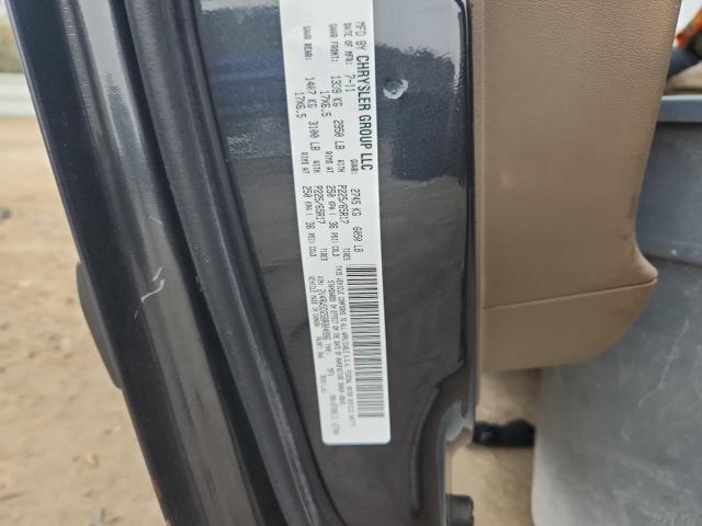 2V4RW5DG5BR804996 - 2011 VOLKSWAGEN ROUTAN SEL Schwarz Foto 13