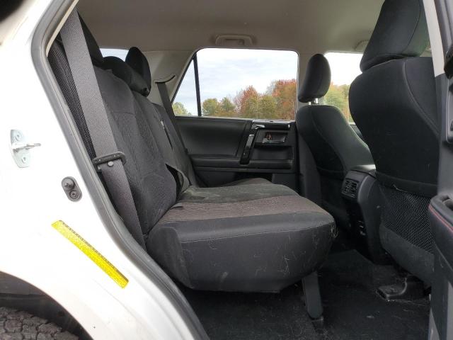 JTEBU5JR0H5432833 - 2017 TOYOTA 4RUNNER SR5/SR5 PREMIUM أبيض صورة 11