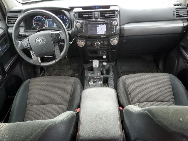 JTEBU5JR0H5432833 - 2017 TOYOTA 4RUNNER SR5/SR5 PREMIUM أبيض صورة 8