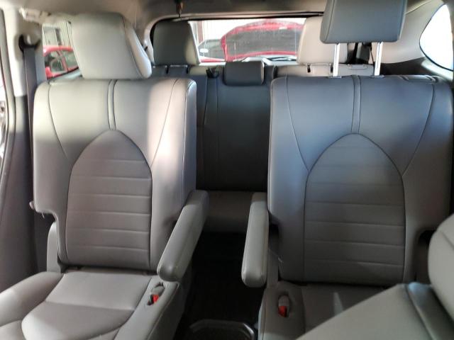 5TDGZRBH0MS533772 - 2021 TOYOTA HIGHLANDER XLE BLACK photo 10